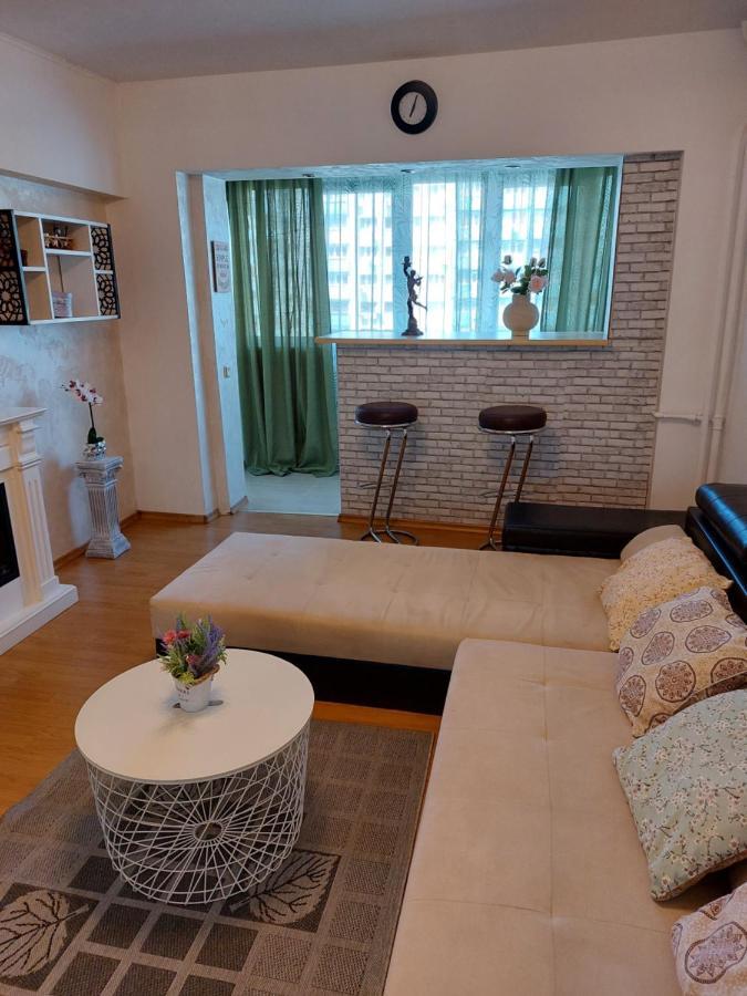 Apartament Central Renovat 3 Camere Bucureşti Exterior foto