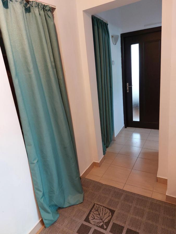 Apartament Central Renovat 3 Camere Bucureşti Exterior foto